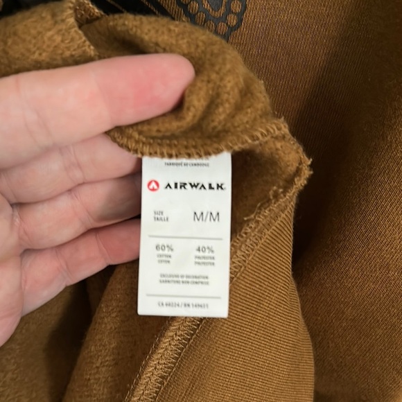Airwalk Brown Graphic Hoodie Men’s Size Medium - Picture 9 of 9